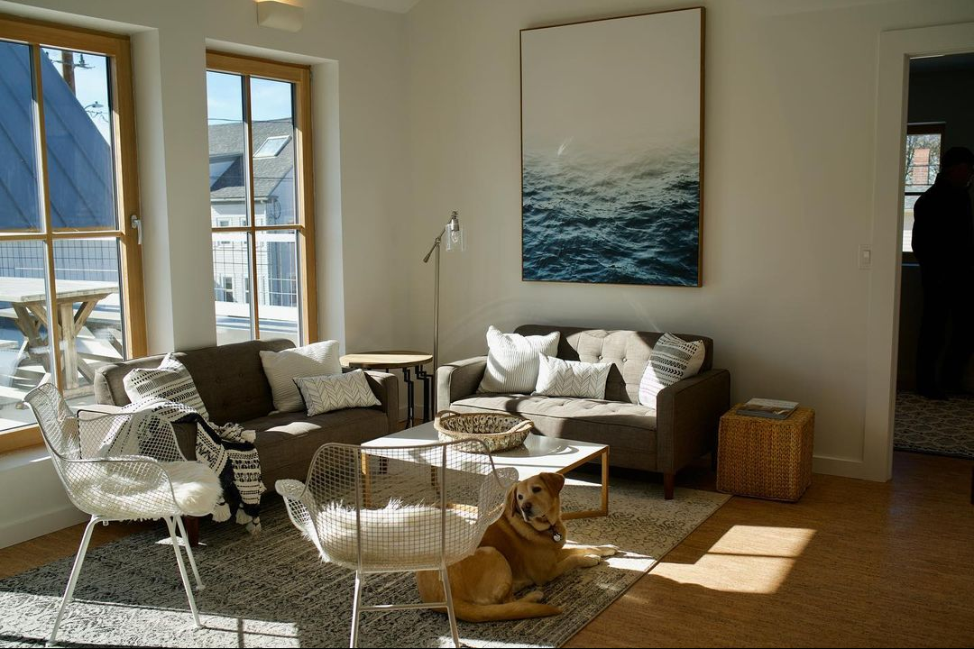 3.2 Hillside Interior 2